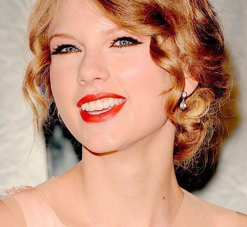 Taylor's beautiful smile