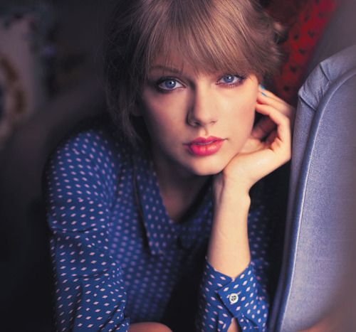 Taylor in blue.:}