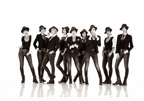 I like Mr. Mr :)) They are all goddesses here. Sexy without baring any skin at all :)) Yeokshi SNSD.