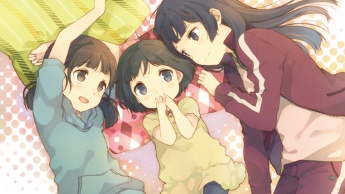 Ruri and her two cute little sisters~ (>-<)