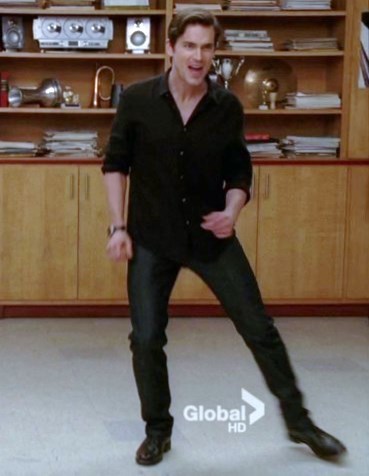 Matt in "Glee" showing some moves to "Rio" (original from Duran Duran) <33333