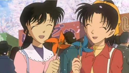  Ran Mouri is a karate expert while Kazuha Toyama is an aikido expert in Detective Conan.