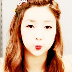 i think Bomi look young