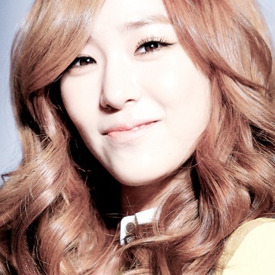 [i]My list of favourite pictures never ends, meet my Beauty Queen Tiffany.<3

http://data3.whicdn.com/images/126928057/large.png
http://data3.whicdn.com/images/127035685/large.png [/i]