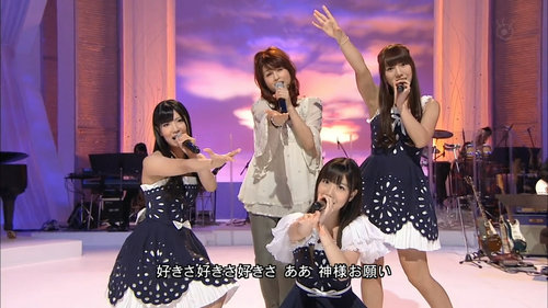 It's embarrassing that Keiko Utoku is my favorite singer, but my profile is named what it is for a reason.
(She's the cutie in the middle)
