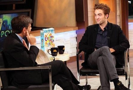  Two yummy,delicious treats...Robert and Cinnamon тост Crunch,which is not only his fave cereal,but mine as well<3