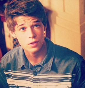  Colin Ford,who is one of the actors on my fave show,Under the Dome<3