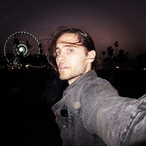  Jared taking a selfie<3