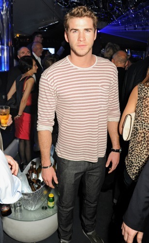  Liam in a striped shirt<3