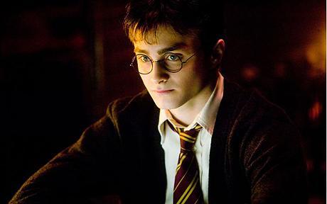  Dan Radcliffe as Harry Potter<3