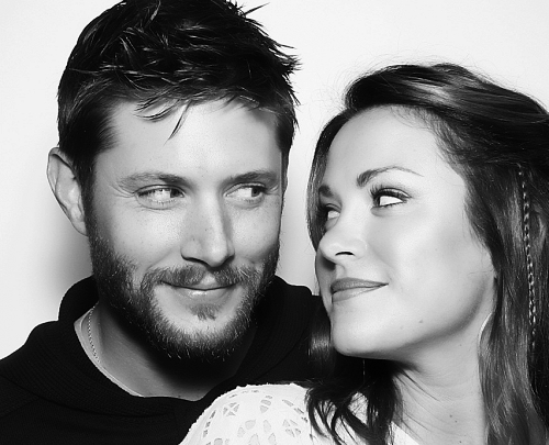  Mr and Mrs Ackles <3