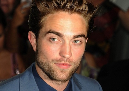  my gorgeous Robert with eyebrows raised<3