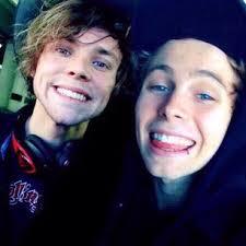#LASHTONGOALS
THESE TWO IDIOTS LIGHT UP MY WHOLE ENTIRE WORLD
I LOVE YOU GUYS