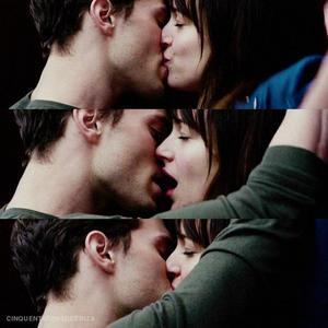 Jamie kissing Dakota in an elevator<3