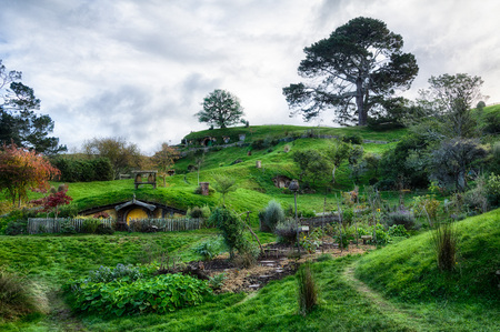  I'd like to live in any place in Middle Earth. Preferably The Shire, Rivendell, au Gondor. But doesn't this look like an incredibly peaceful place to live?