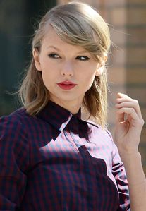  Mine http://cdni.condenast.co.uk/592x888/s_v/Taylor-Swift_glamour_12aug14_rexfeatures_b_592x888.jpg http://www.voritos.com/wp-content/uploads/2015/01/taylor_swift_short_hair_photo_collection-612x800.jpg