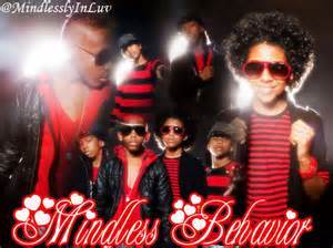 roc royal:18yrs old  (b-day is July 23rd,1997) (he bae for life)
prodigy:19yrs old    
Princeton:18yrs
ray ray:18yrs old