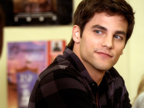  Noel Kahn from Pretty Little Liars. He's such an jerk on the tunjuk but I think he's hot.