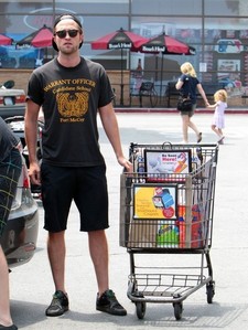  my babe at a public grocery store<3