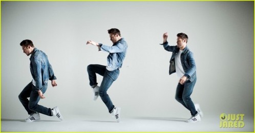  Ryan is a dancing machine<3