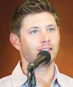  Jensen not looking at us<3