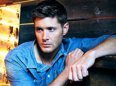  Jensen in a blue shirt<3