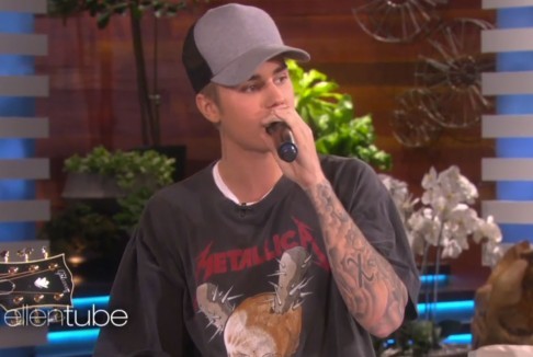 Justin singing 2 days ago on Ellen :)