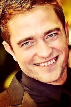 Robert's beautiful,perfect smile<3