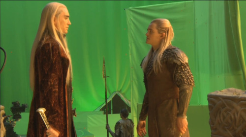  Orlando Bloom and Lee Pace BTS of The Hobbit:)