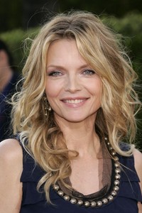  Michelle Pfeiffer would have been great!