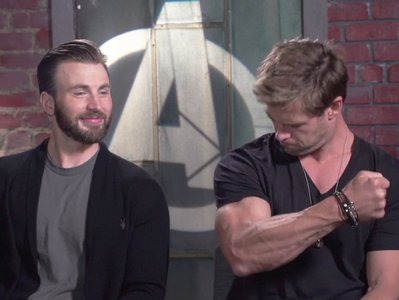  Thor's mighty bicep<3