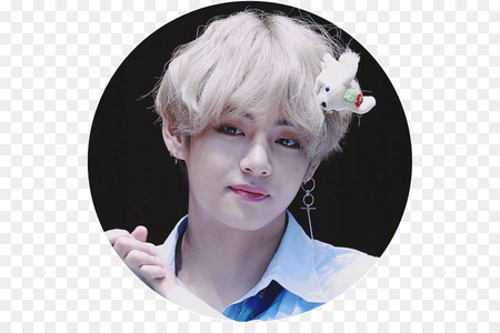  im in my one class waiting for everyone to get done with their work, cuz i finished. and im looking through pics of V <3 (sorry had to post this pic cuz he is so damn adorable in it)