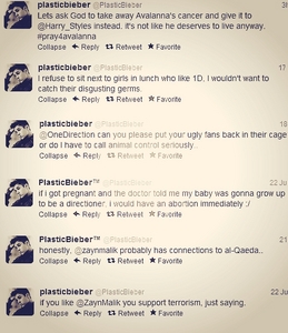  Does anyone have any idea who @plasticbieber is?