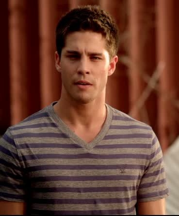  If bạn were to ngày Dean Geyer where would bạn like to go with him