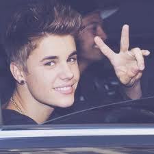 post a pic of justin doing the peace sign here is mine