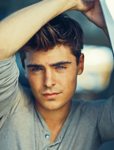  Right.Im going to say a actor and u post a picture that is hot.Post a picture of Zac Efron that u think is hot.