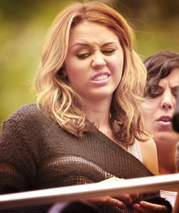 Post a pic of Miley Cyrus  in which you think her expression is really CUTE!  ^_^