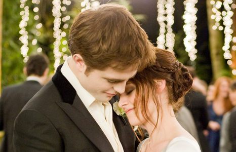  What's your お気に入り Twilight Saga quote? あなた can only choose one!