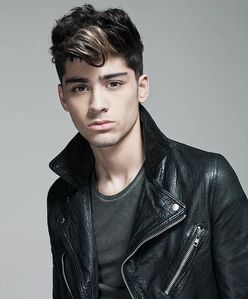 post your favorite pic of ZAYN?
