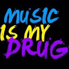  unisciti My new club its called Musica Is My drug! post whatever u want of ur fave artist o band!