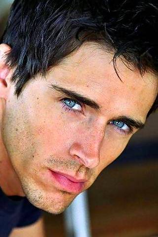 Post a picture of an actor with blue eyes. - Hottest Actors Answers - Fanpop