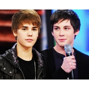 who is more handsome Justin or Logan