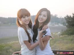  Post pictures of people that look like SNSD members.