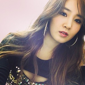  Post A चित्र Of SNSD Yuri