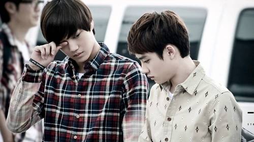 Post your favorite picture of kaisoo^^

