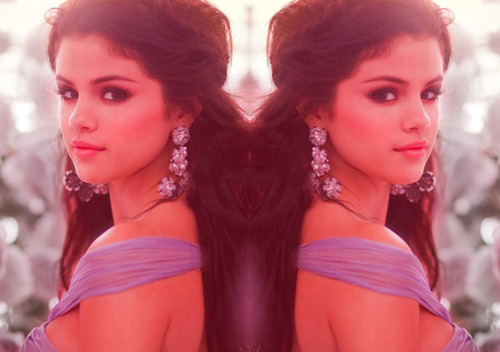 Selena Back to Back Contest