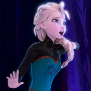  Does anyone else think that Elsa is left handed?