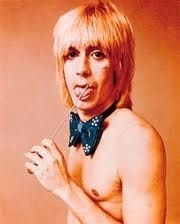  Is it weird that I have a crush on iggy pop?