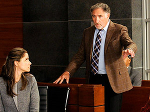  JUDGE JUDD Will believes guest তারকা Judd Hirsch is biased against him and his client.