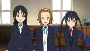  Mio,Ritsu and Azusa being nervous